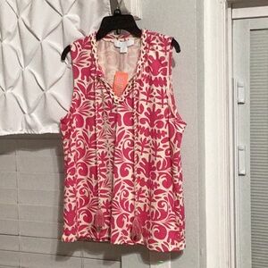 Pink and White V-Neck Sleeveless Pleated Blouse